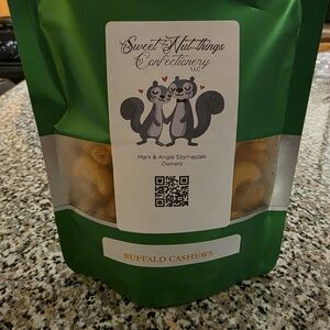NIB 3oz $12 Buffalo Cashews